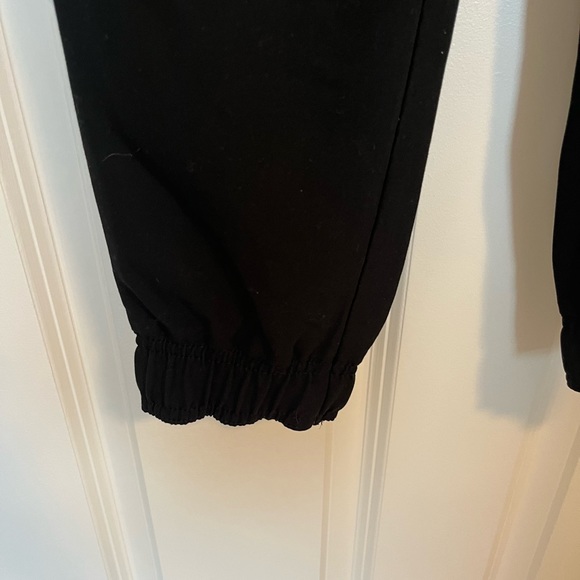 Jaanuu black women’s scrub set XS - Picture 8 of 9